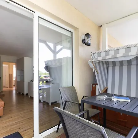 Strandlaeufer * Baabe